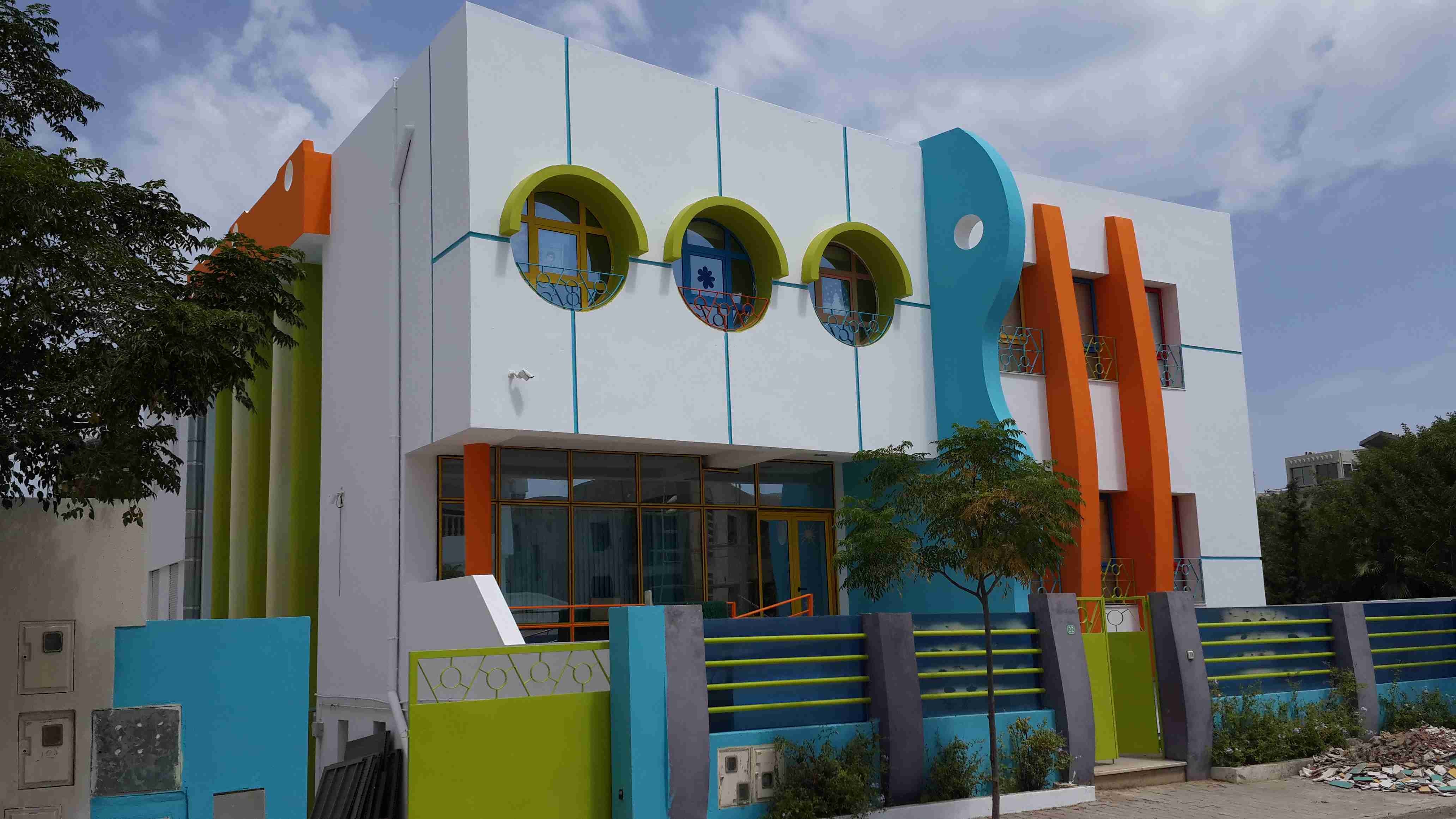  JARDIN D'ENFANTS LA PETITE ENFANCE LAC2 ET AOUINA